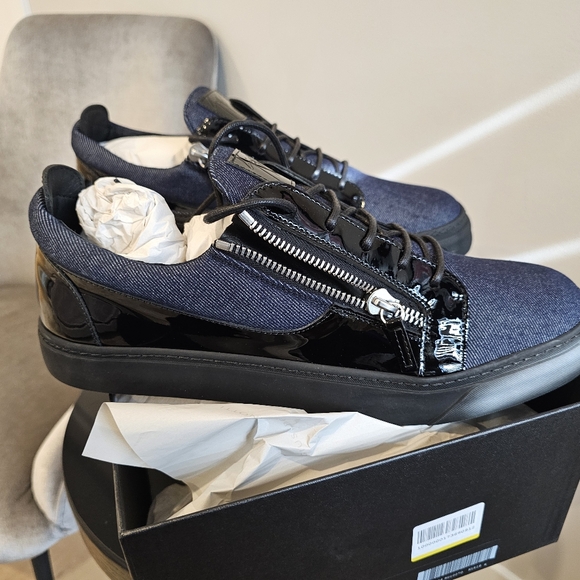Brand new Giuseppe Zanotti Sneakers - Picture 3 of 9